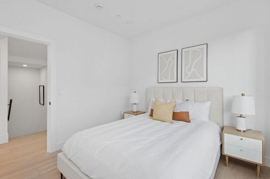 2 2752 Graveley Street Vancouver, BC - 37