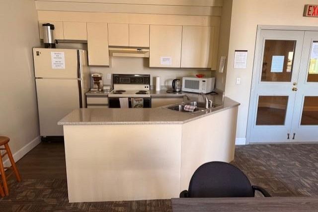 322 121 W 29 Street North Vancouver, BC - 21