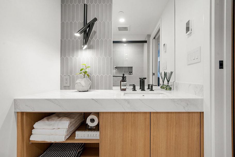 918 Homer Street Vancouver, BC - 25