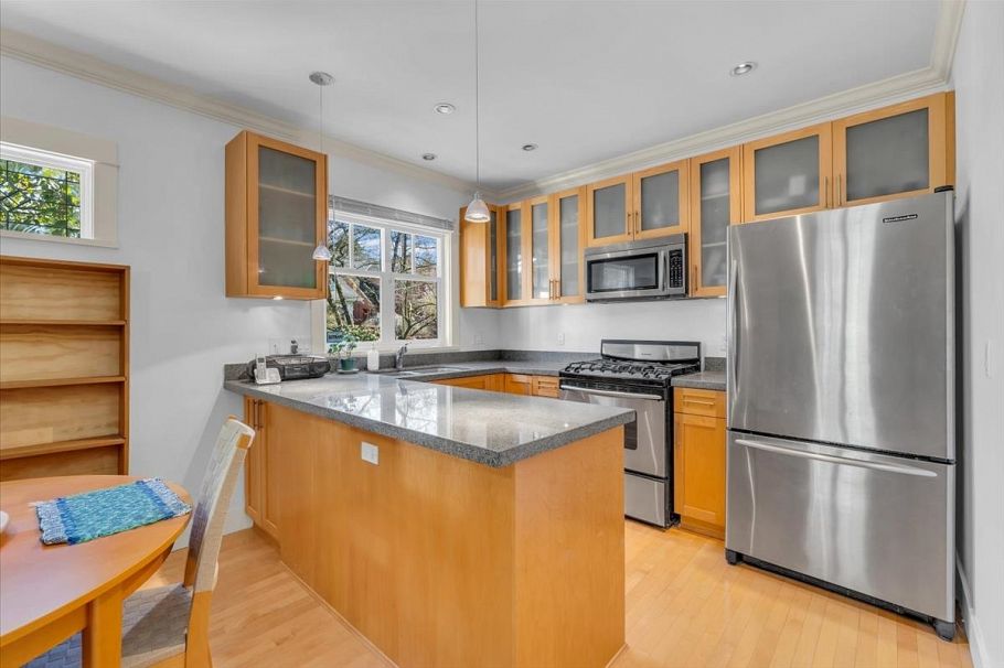2301 Stephens Street Vancouver, BC - 7