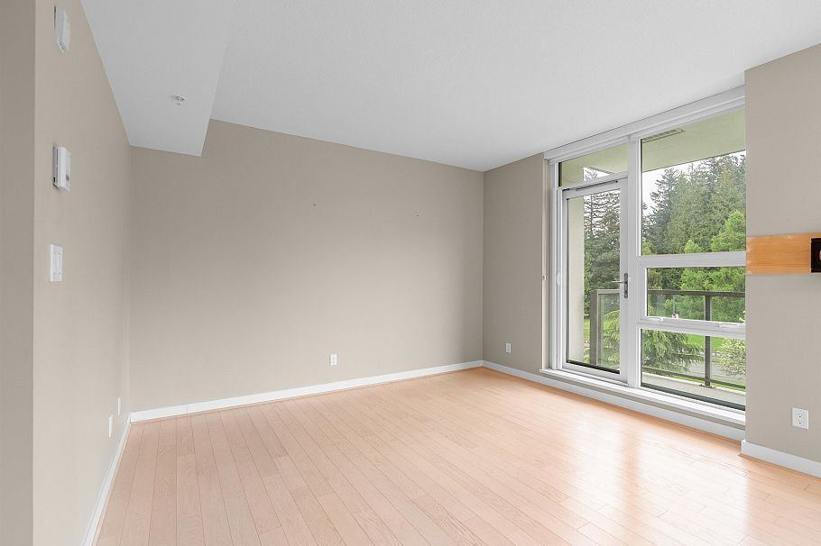 503 4539 Cambie Street Vancouver, BC - 2