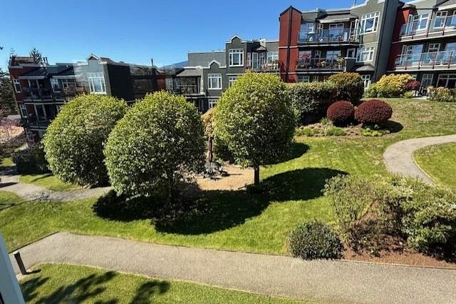 322 121 W 29 Street North Vancouver, BC - 3