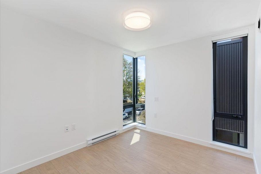 231 2830 Nanaimo Street Vancouver, BC - 24