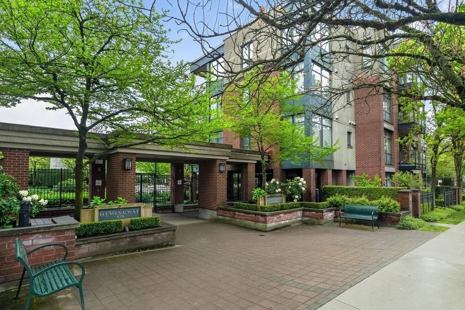 205 588 W 45th Avenue Vancouver, BC - 1