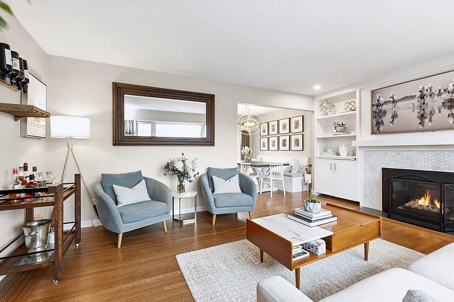 4384 Highland Boulevard North Vancouver, BC - 5