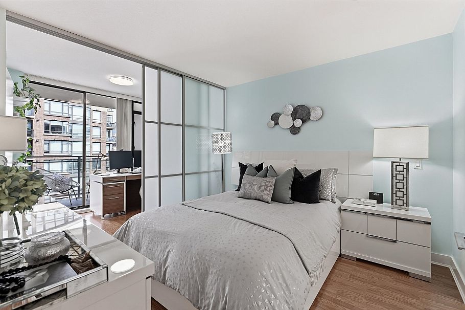 1104 175 W 1st Street North Vancouver, BC - 19