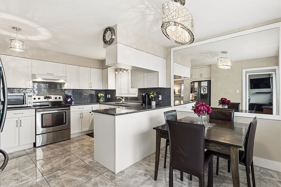 3951 William Street Burnaby, BC - 12