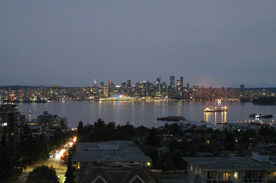 901 1320 Chesterfield Avenue North Vancouver, BC - 32