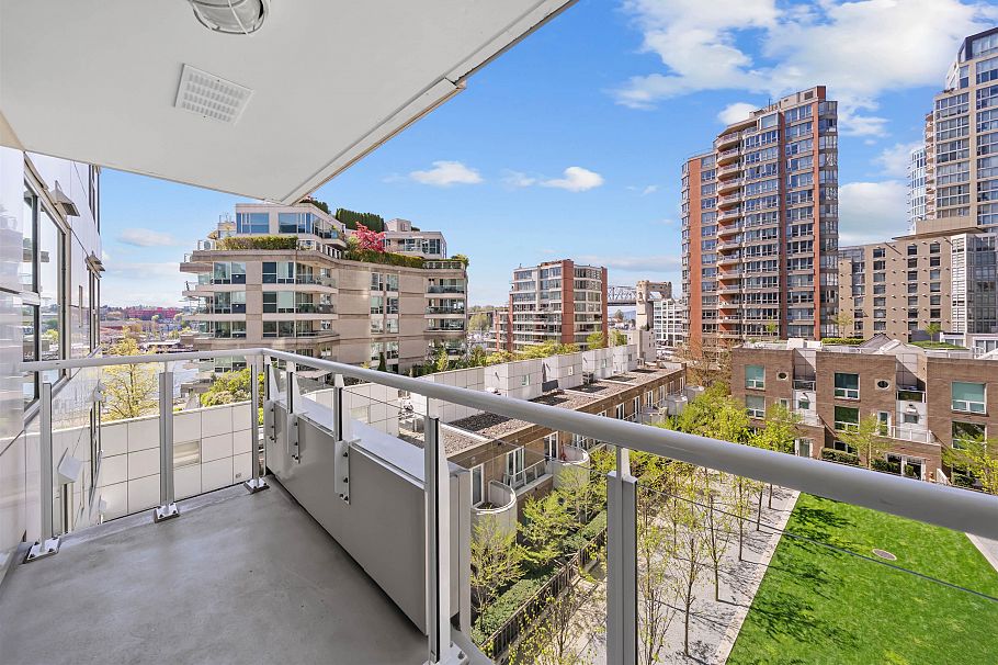 604 1501 Howe Street Vancouver, BC - 10