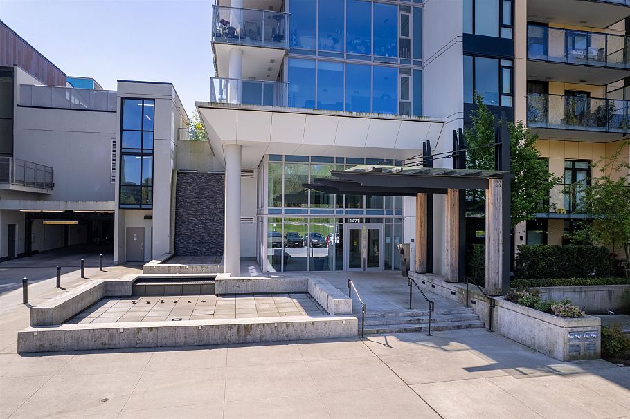 1307 1471 Hunter Street North Vancouver, BC - 30