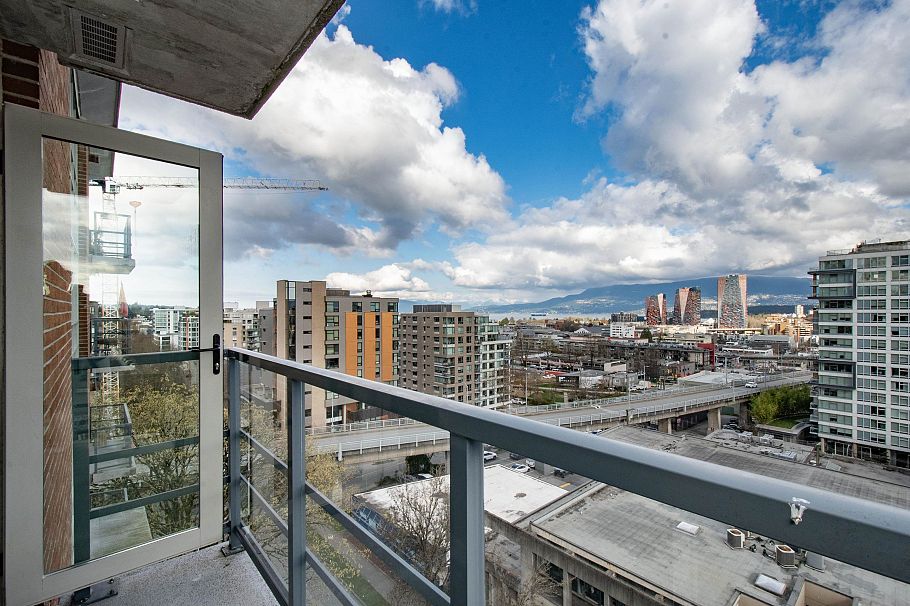 1001 1570 W 7th Avenue Vancouver, BC - 15