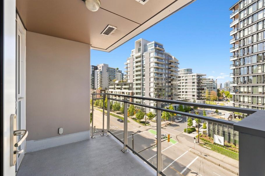 806 1618 Quebec Street Vancouver, BC - 18