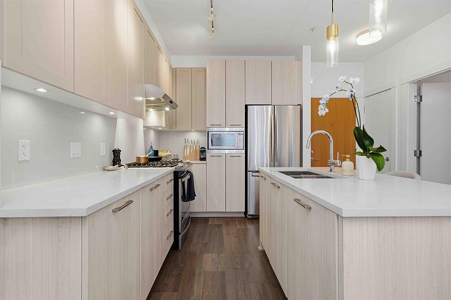 409 123 W 1st Street North Vancouver, BC - 5