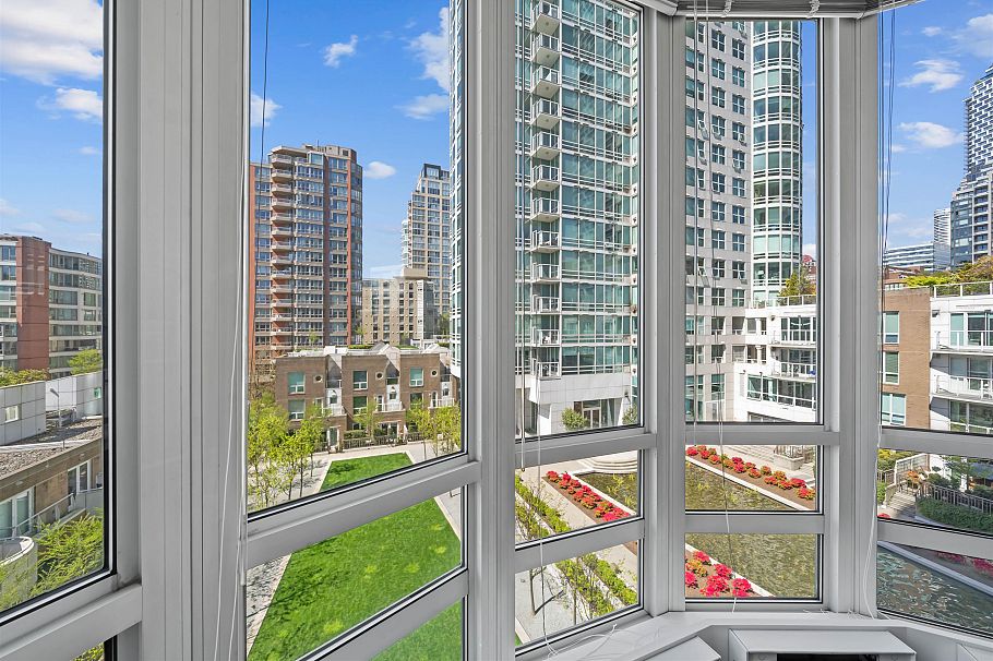 604 1501 Howe Street Vancouver, BC - 7