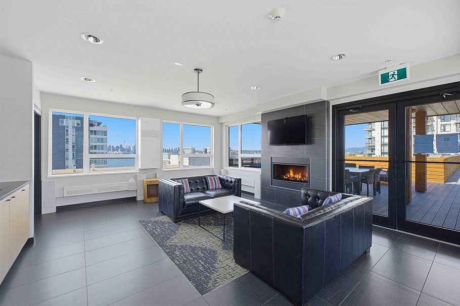 409 123 W 1st Street North Vancouver, BC - 37