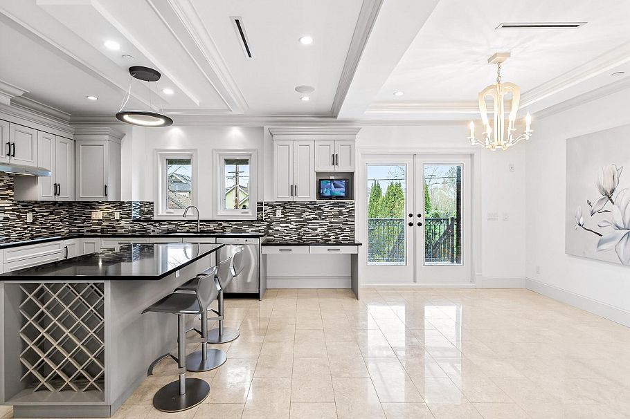 3715 W 22nd Avenue Vancouver, BC - 6