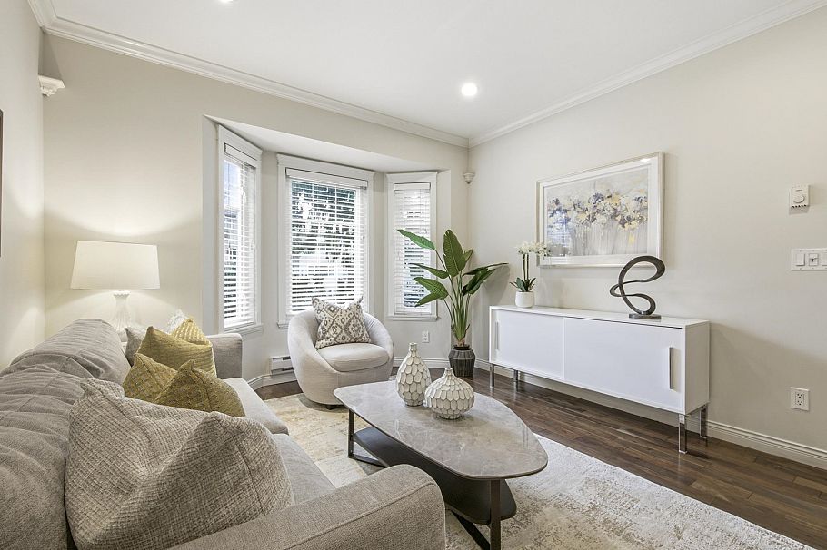 1737 Frances Street Vancouver, BC - 4