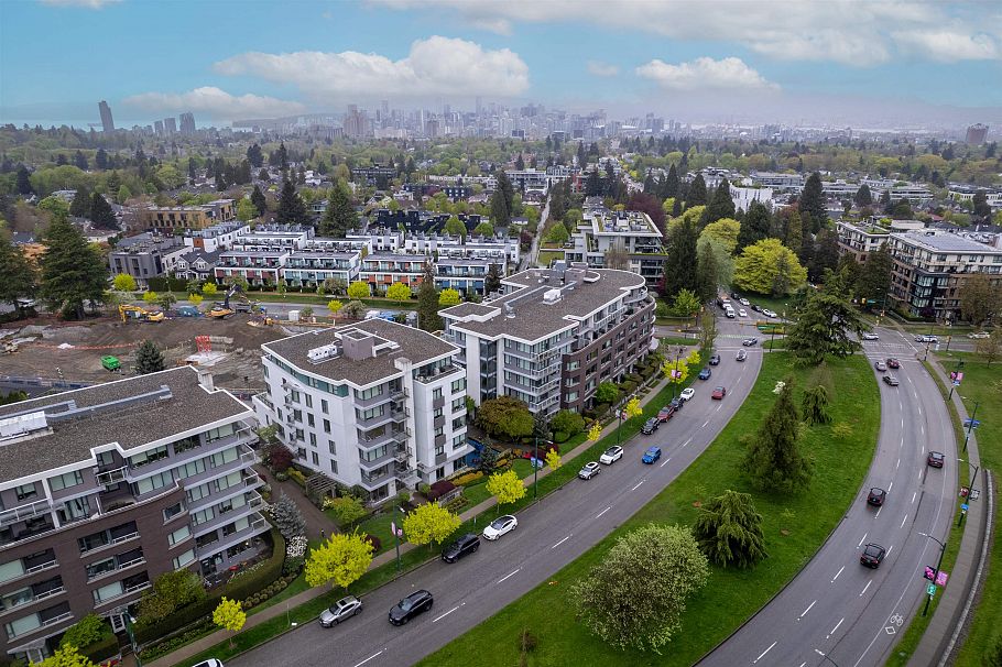 503 4539 Cambie Street Vancouver, BC - 14