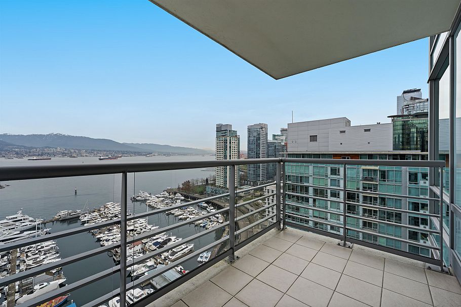 2102 590 Nicola Street Vancouver, BC - 30