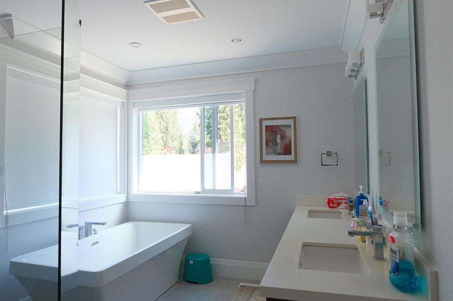 1198 Edgewood Road North Vancouver, BC - 15