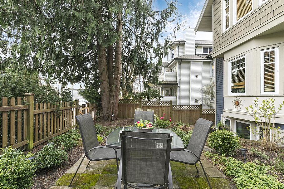 1737 Frances Street Vancouver, BC - 30