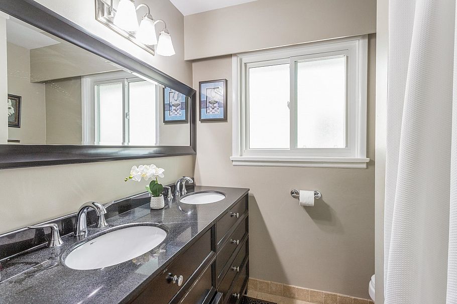 3951 William Street Burnaby, BC - 14