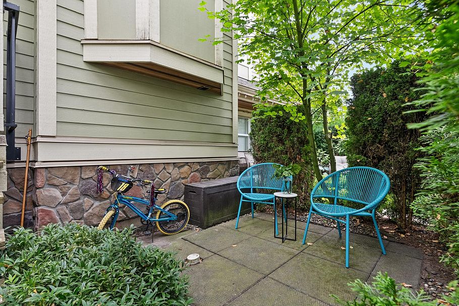 1382 E 27th Avenue Vancouver, BC - 26