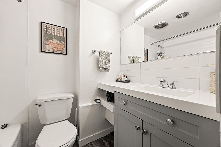 701 1100 Harwood Street Vancouver, BC - 17