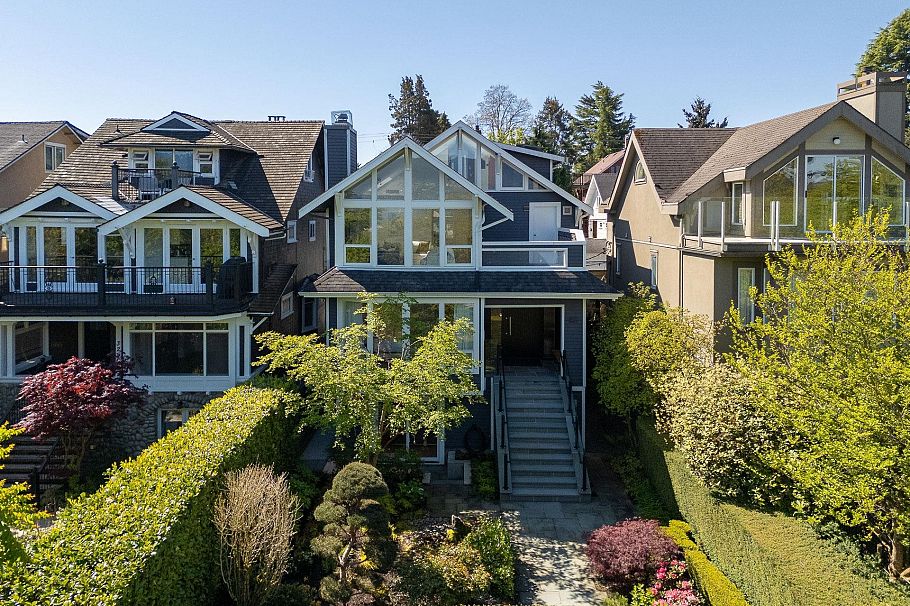 3262 W 1st Avenue Vancouver, BC - 29