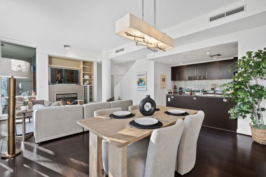 TH105 638 Beach Crescent Vancouver, BC - 33