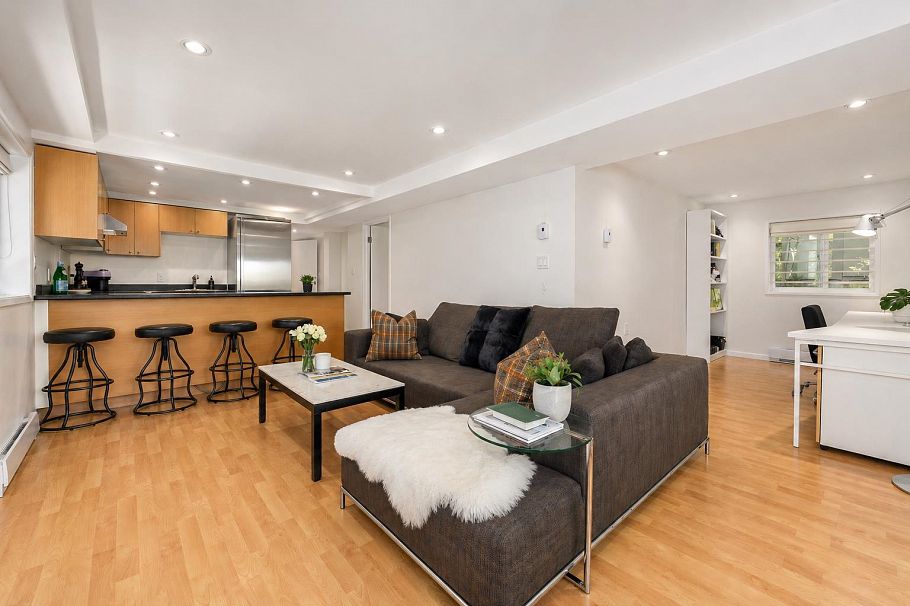 3262 W 1st Avenue Vancouver, BC - 26