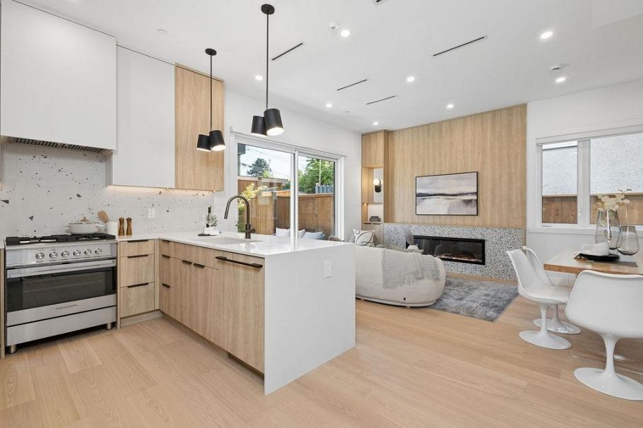 2 2752 Graveley Street Vancouver, BC - 5