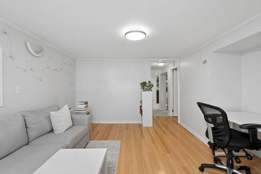 4344 Skeena Street Vancouver, BC - 27