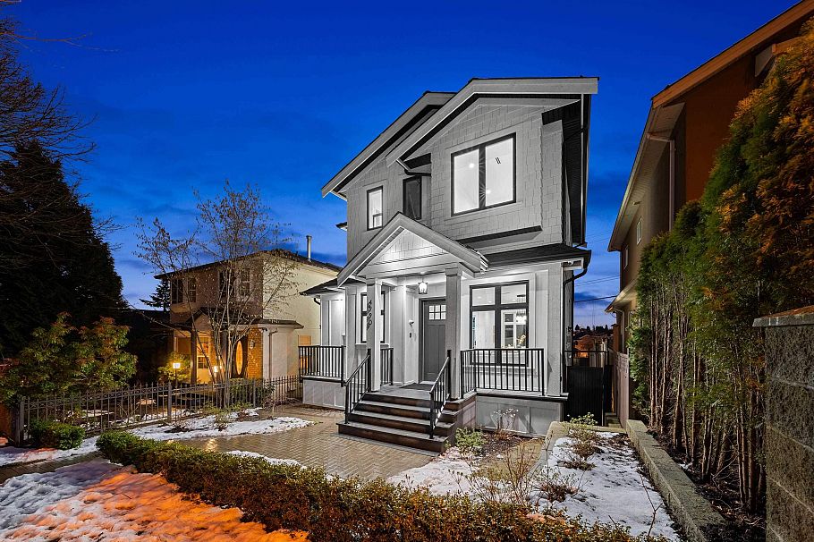 4990 Sherbrooke Street Vancouver, BC - 1