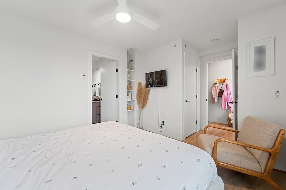 7 533 E 3rd Street North Vancouver, BC - 17