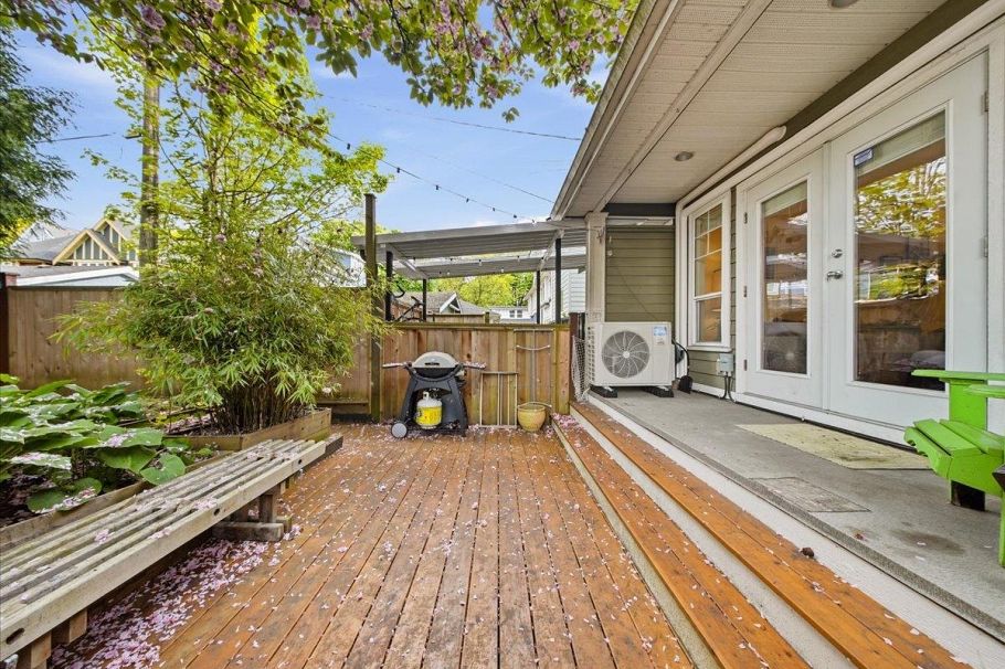 1320 Victoria Drive Vancouver, BC - 13