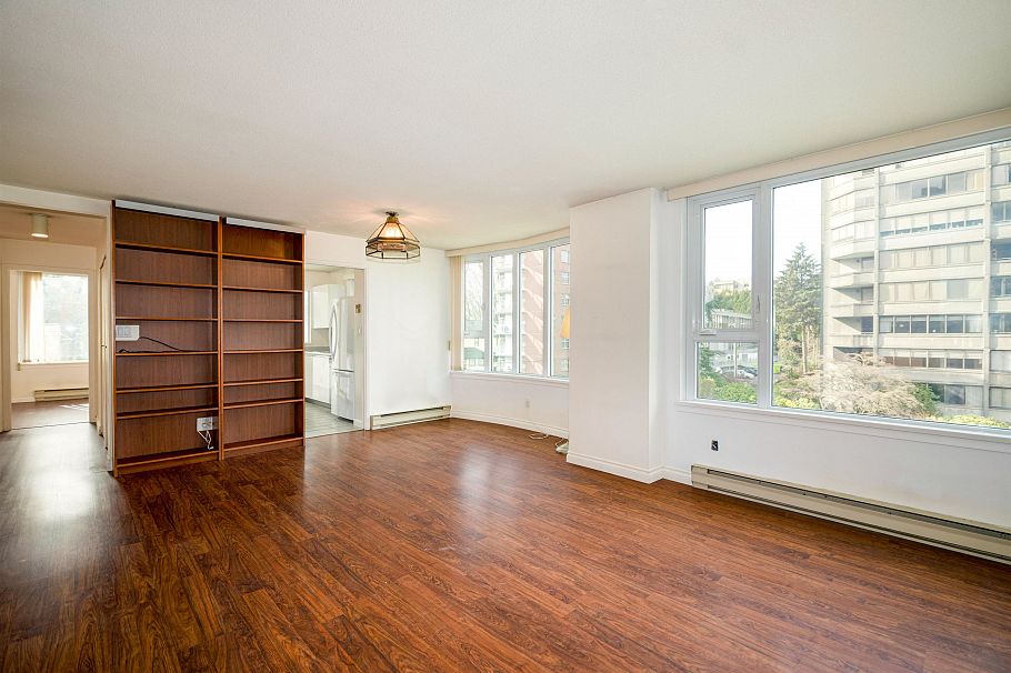 401 1566 W 13 Avenue Vancouver, BC - 4