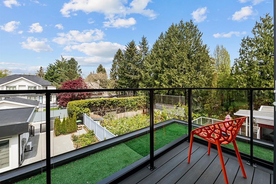3823 W 51st Avenue Vancouver, BC - 27