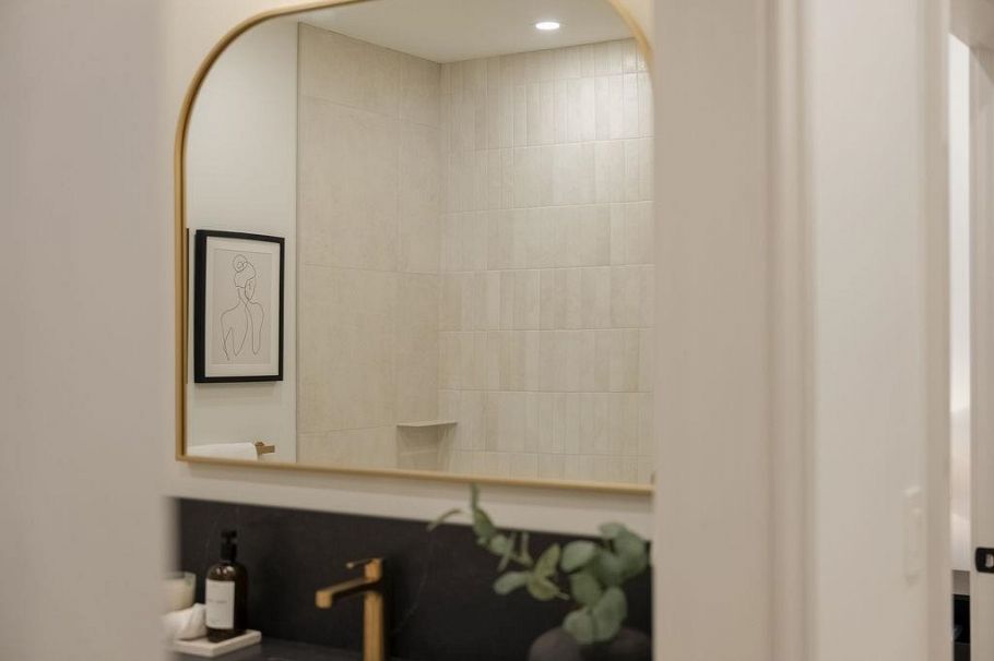 2540 Grant Street Vancouver, BC - 32