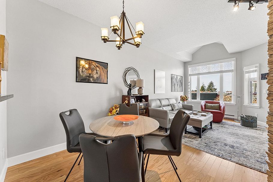 419 121 W 29th Street North Vancouver, BC - 11