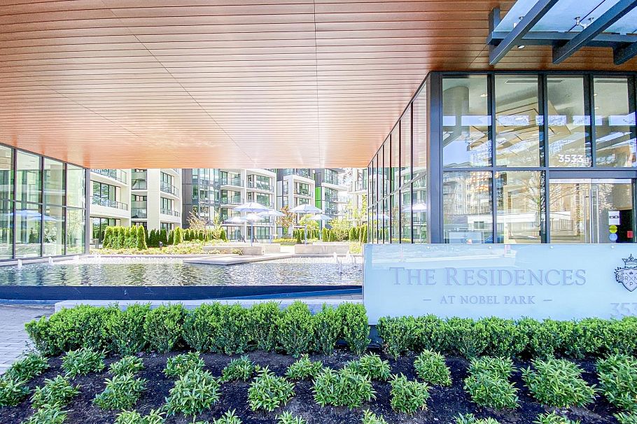 1310 3533 Ross Drive Vancouver, BC - 2