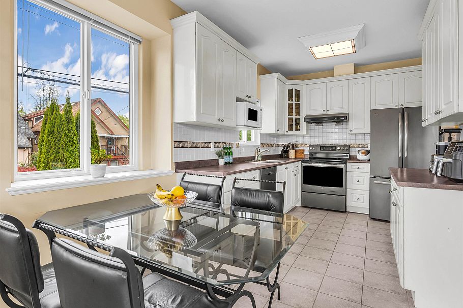 5323 Dumfries Street Vancouver, BC - 10