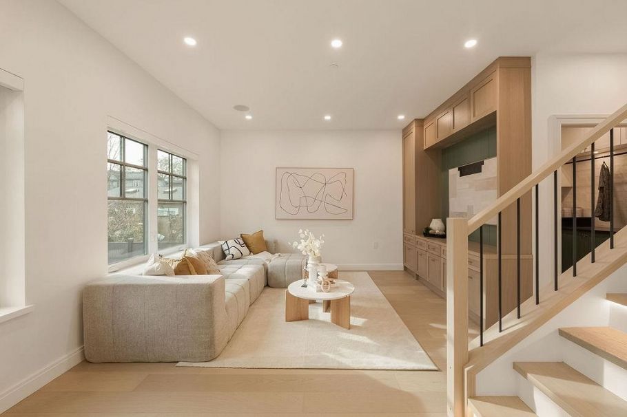 2542 Grant Street Vancouver, BC - 15