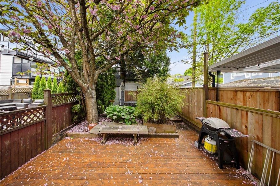 1320 Victoria Drive Vancouver, BC - 15