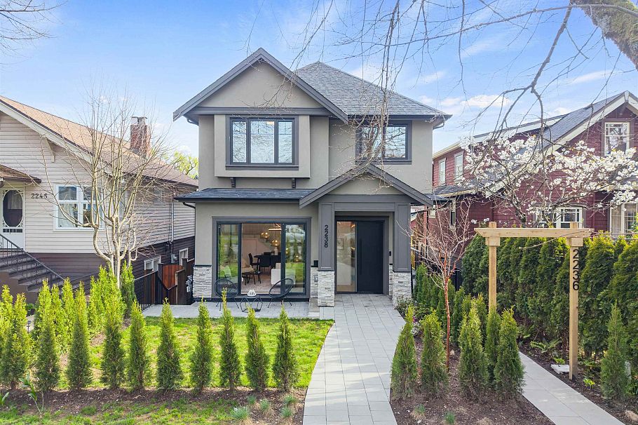 2238 E 5th Avenue Vancouver, BC - 38