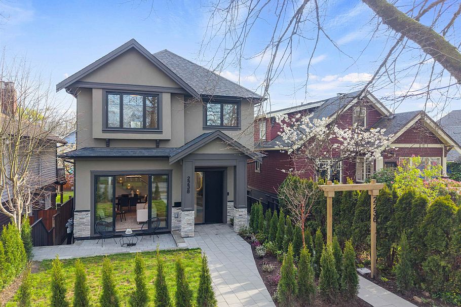 2238 E 5th Avenue Vancouver, BC - 39