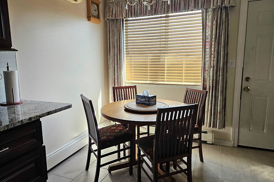1308 E 62nd Avenue Vancouver, BC - 11