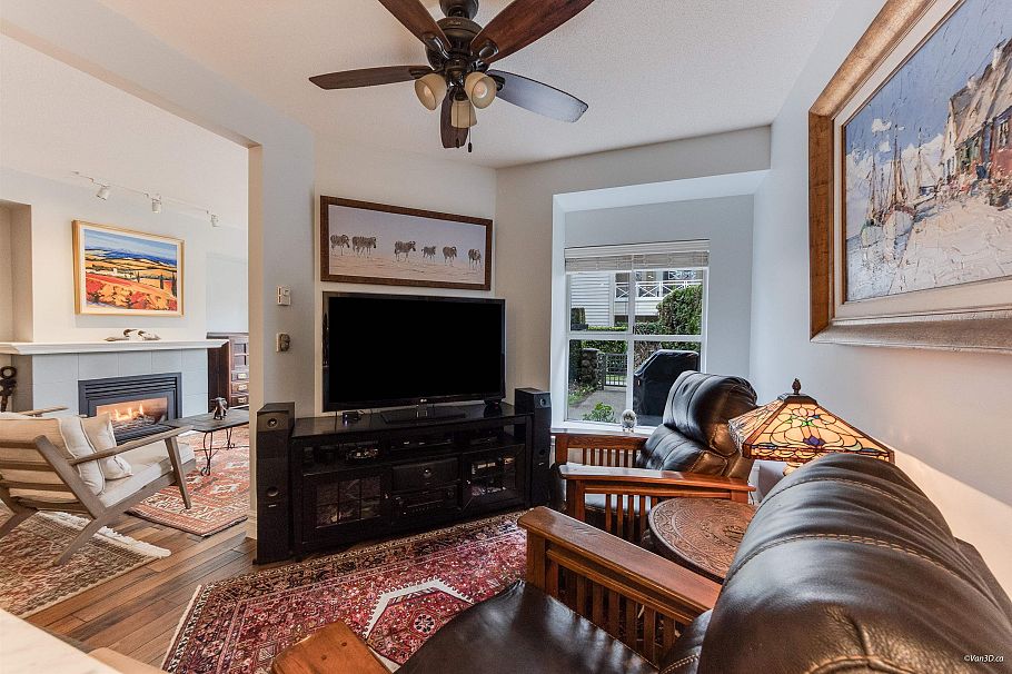 116 3600 Windcrest Drive North Vancouver, BC - 16