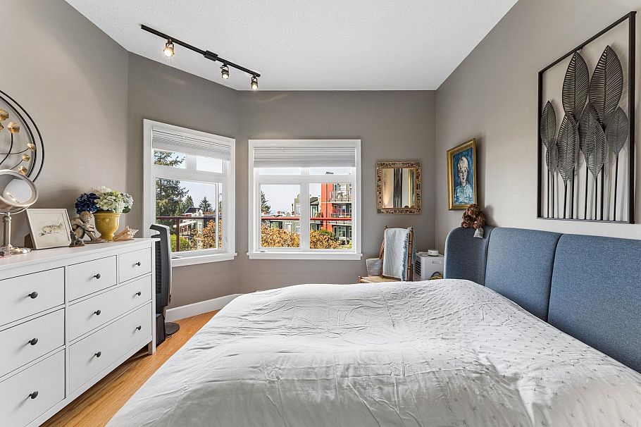 419 121 W 29th Street North Vancouver, BC - 18