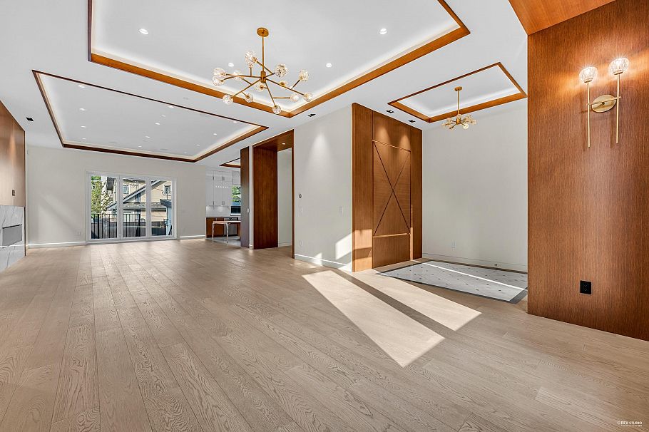 4465 Wallace Street Vancouver, BC - 3